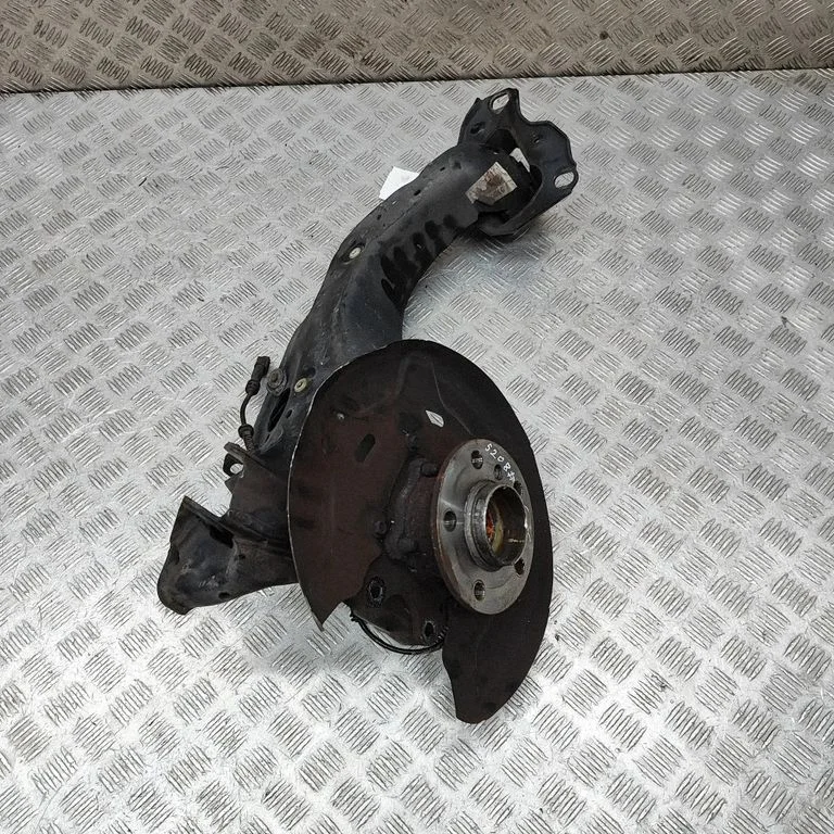 Rear wheel hub – BMW X2 F39 (2018-2023)