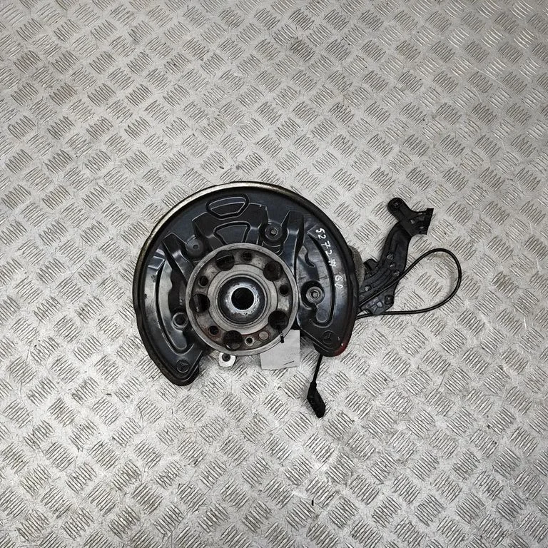 Rear wheel hub – Mercedes-Benz C-Class W205 (2014-2021)