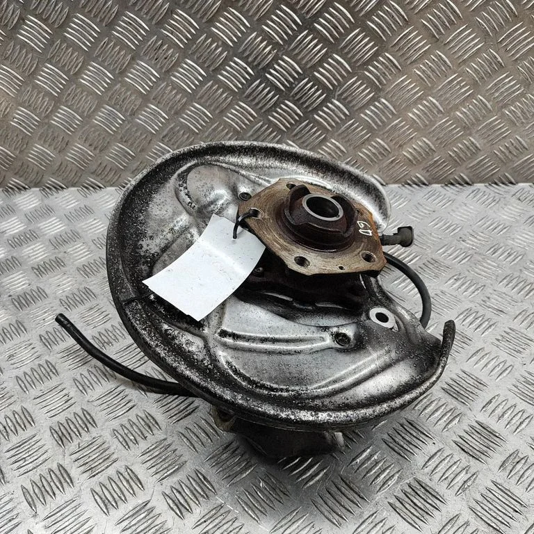 Aizmugurējā rumba 80A615612B