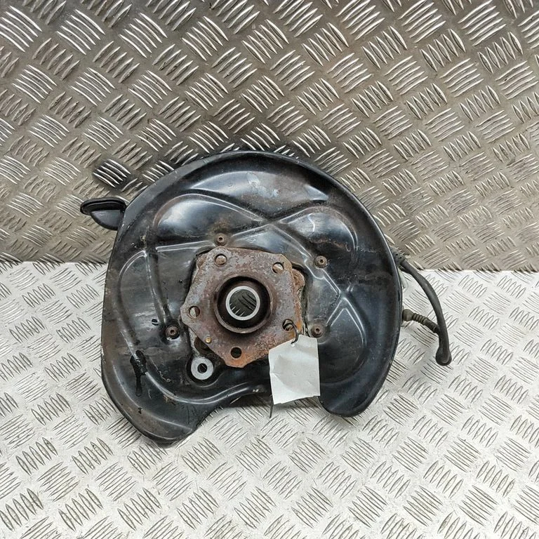 Aizmugurējā rumba 4N0615612