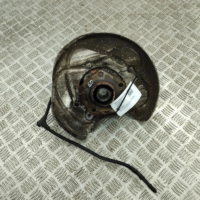 Rear wheel hub 8W0505432Q