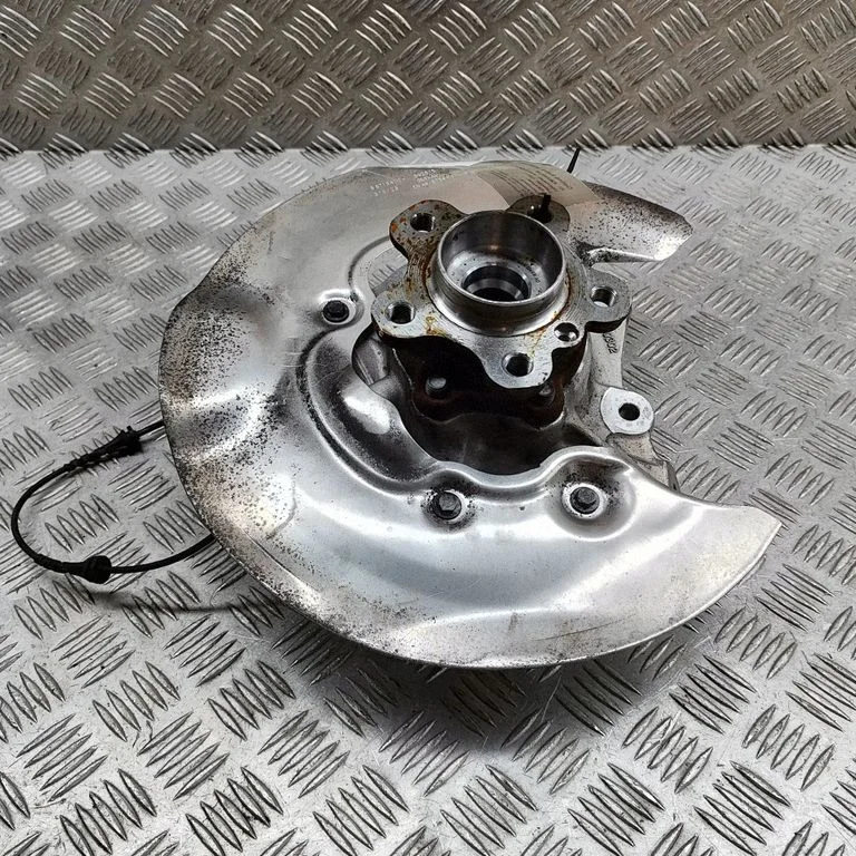 Tagumine rumm 8838134