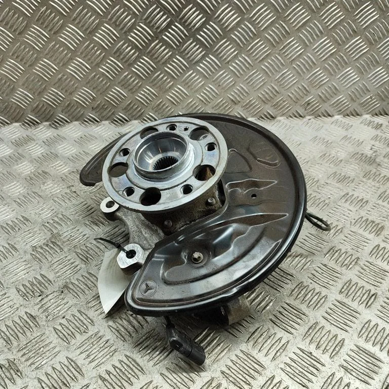 Rear wheel hub A2133572500