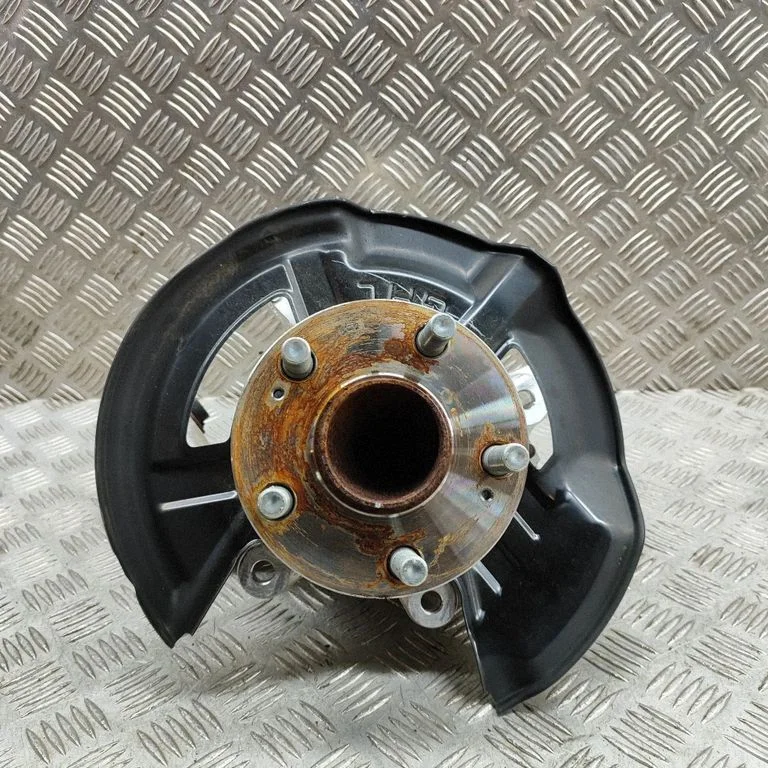 Rear wheel hub 52215TGHA10