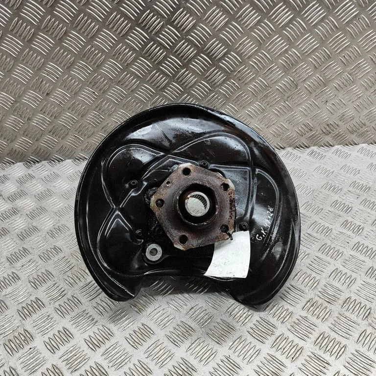 Aizmugurējā rumba 4M0505431Q
