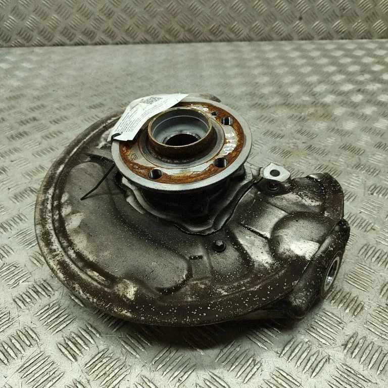 Rear wheel hub A1674233200