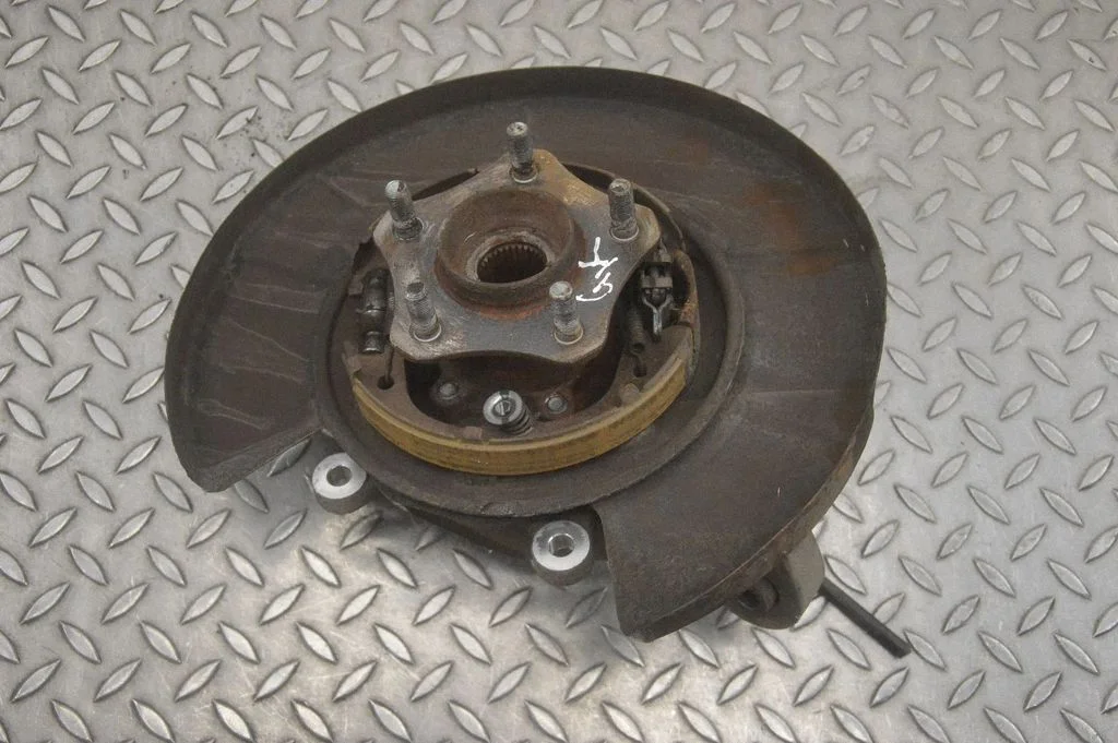 Tagumine rumm – vasak