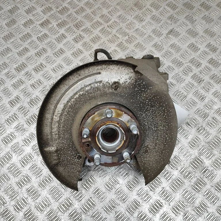 Rear wheel hub – Land Rover Range Rover Evoque L551 (2018-)