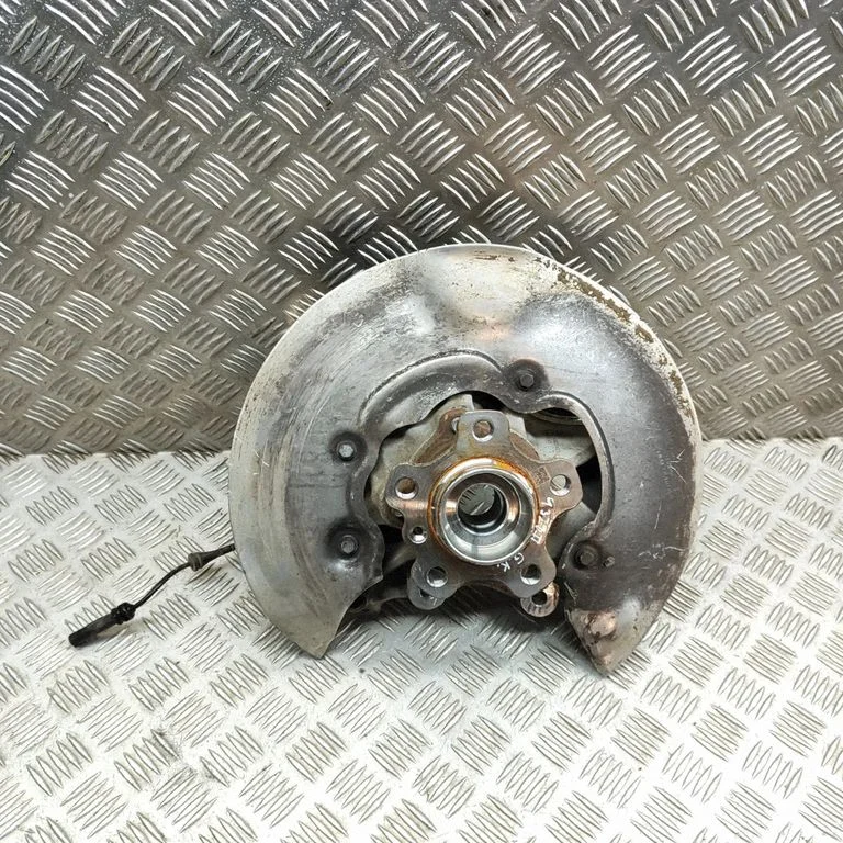 Tagumine rumm 6871341