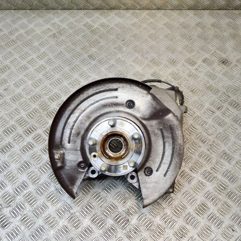 Aizmugurējā rumba M9D32C190AA