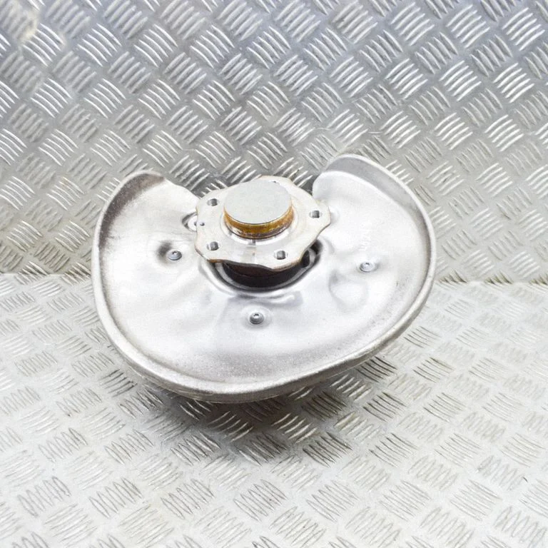 Aizmugurējā rumba 8W0615611D