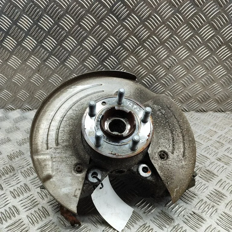 Aizmugurējā rumba HK831109AA
