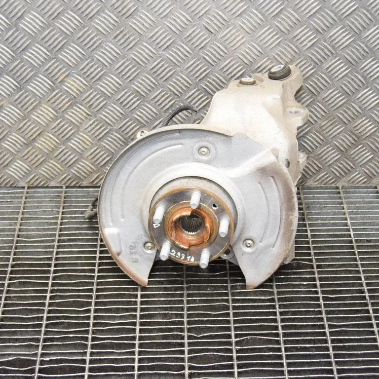 Aizmugurējā rumba FK722C028AD