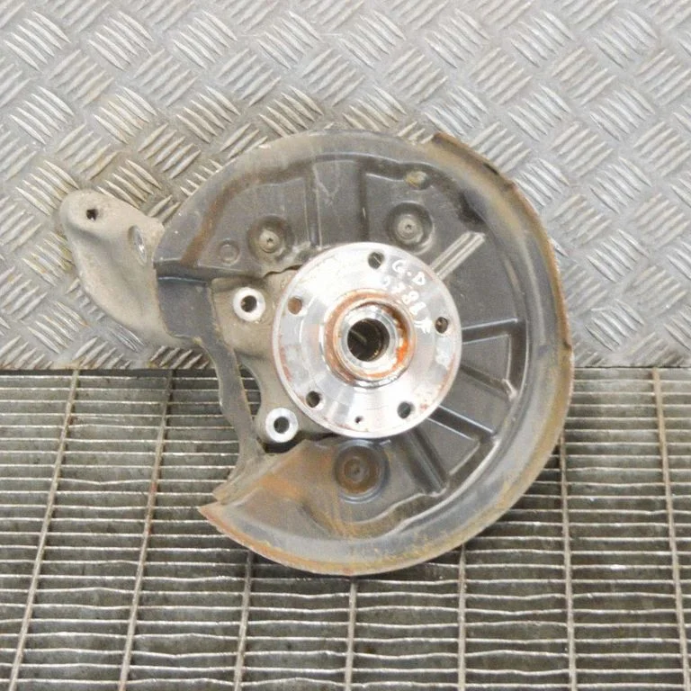 Tagumine rumm 5QF505436F