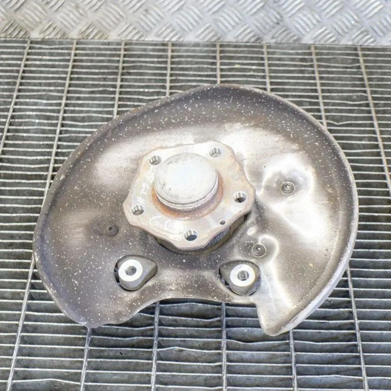 Rear wheel hub – Audi A4 S4 B9 (2015-2019)