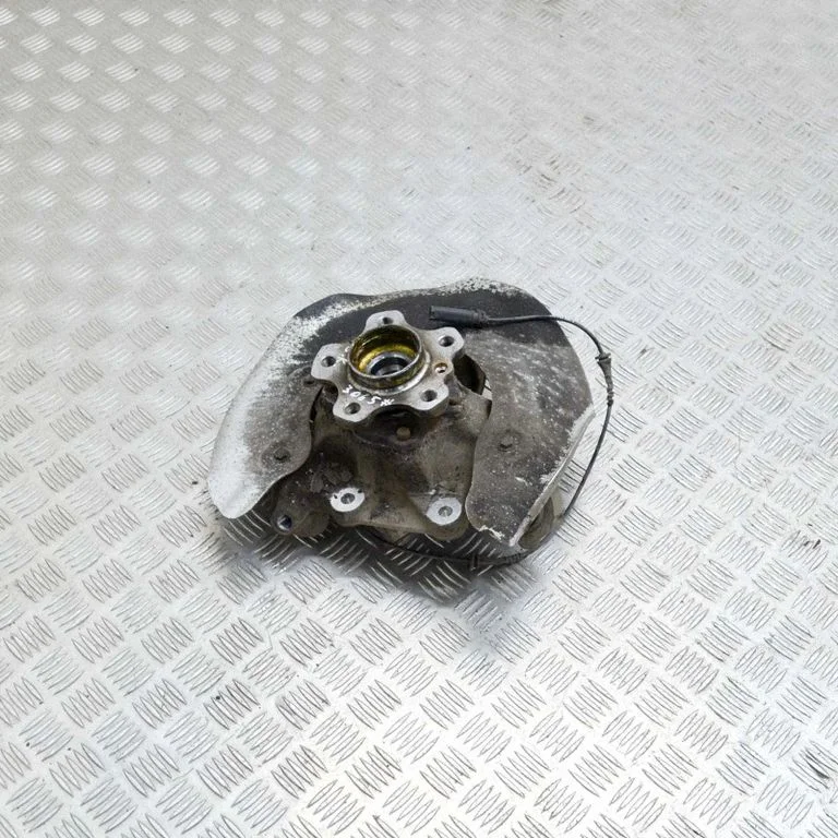 Rear wheel hub 11577210
