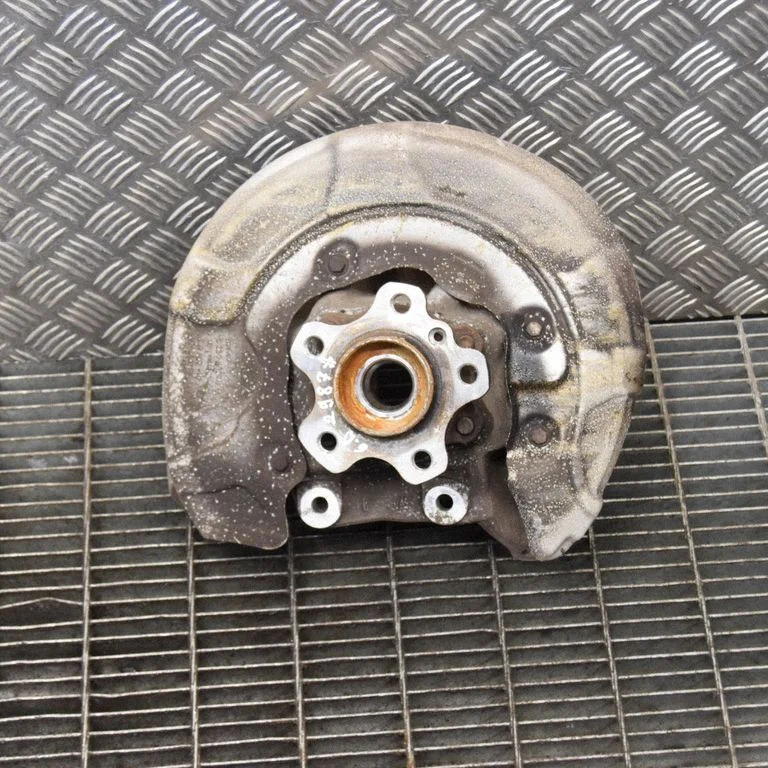 Rear wheel hub – BMW 5 Series G30 G31 G38 (2016-)