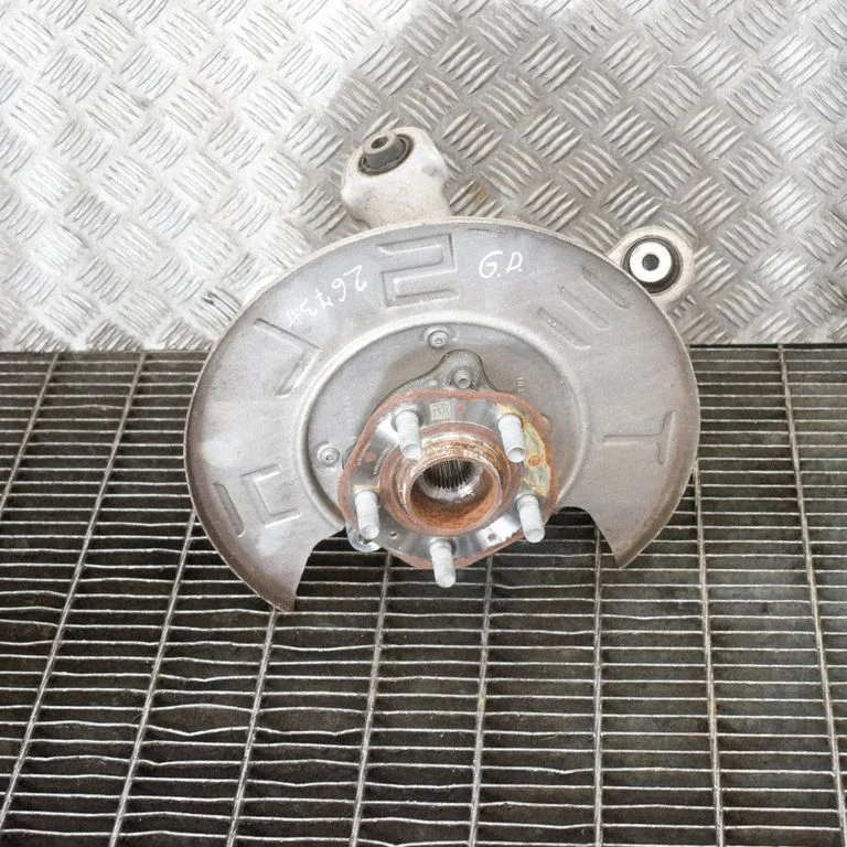Rear wheel hub 1044666A
