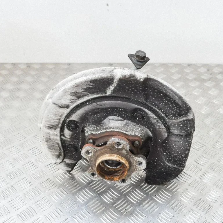 Tagumine rumm 6861801