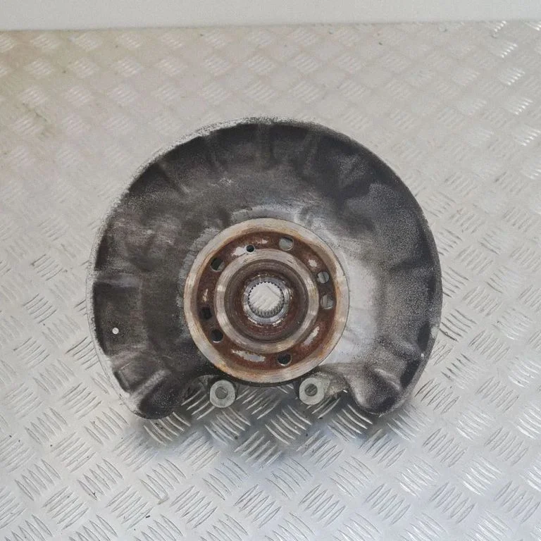 Rear wheel hub – Mercedes-Benz GLS-Class X166 (2015-2019)