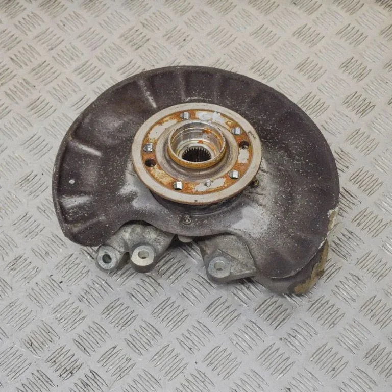 Rear wheel hub – Mercedes-Benz GLS-Class X166 (2015-2019)