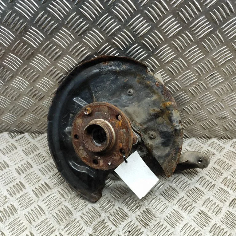 Aizmugurējā rumba 5Q0615611S