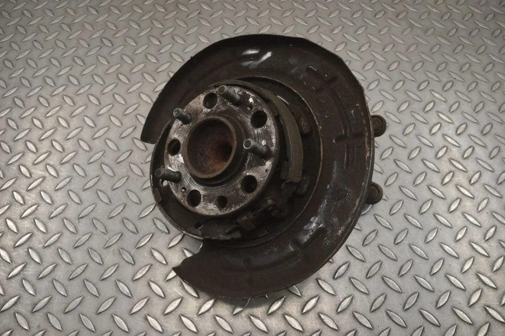 Aizmugurējā rumba – kreisā