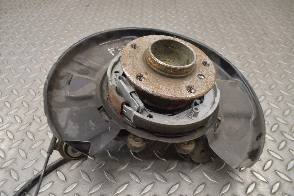 Aizmugurējā rumba – BMW 4. sērija F32 F33 (2013-2020)