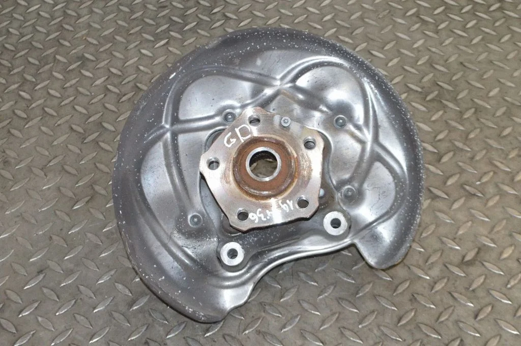 Aizmugurējā rumba 80A505436J