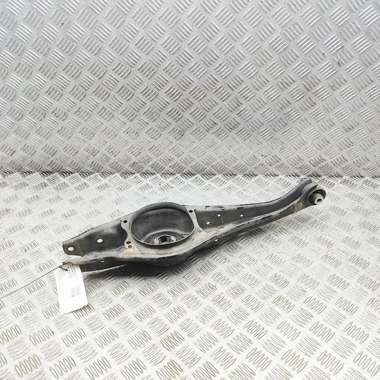 Aizmugurējā svira (dakša) 5QS505311A