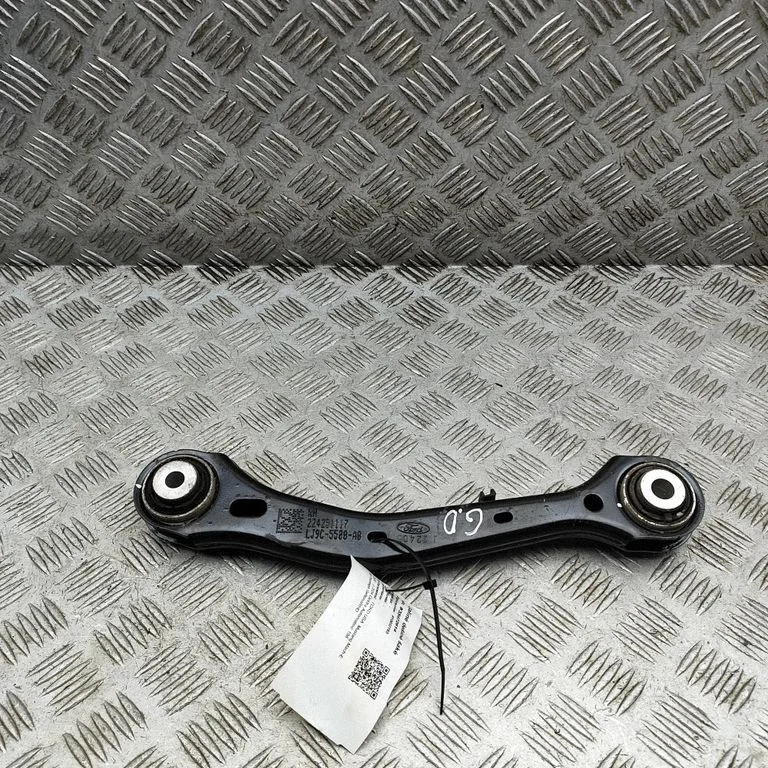Tagumine ülemine õõtshoob LJ9C5500AB