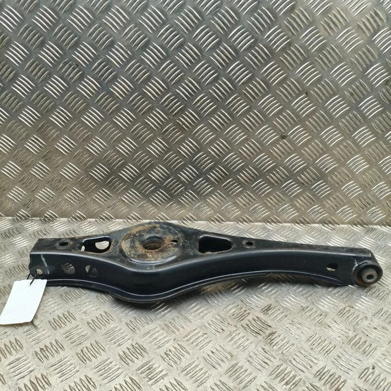 Rear upper control arm/wishbone 202002546AA – Chery Omoda 5/C5 (2022-)