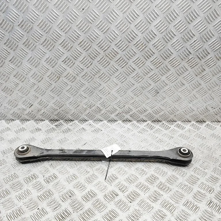 Tagumine ülemine õõtshoob 6894277