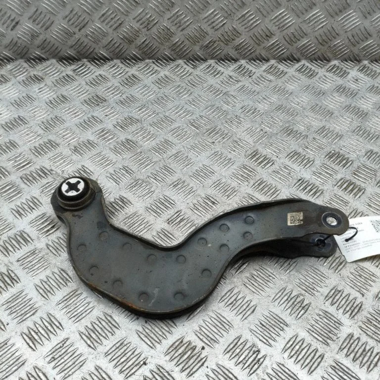 Aizmugurējā svira (dakša) A2473506100