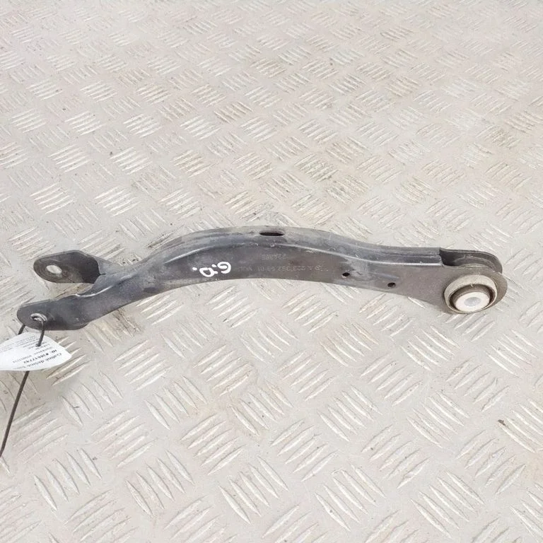 Aizmugurējā svira (dakša) A2233525801