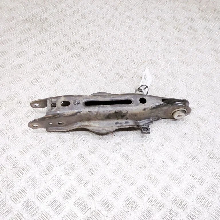 Rear upper control arm/wishbone LJ9C5B530AC