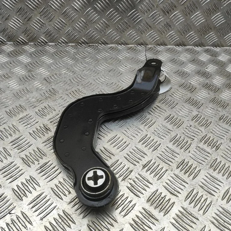 Rear upper control arm/wishbone A2473506100