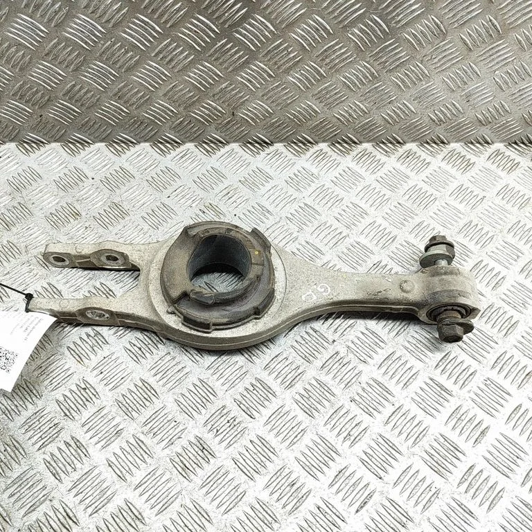 Tagumine ülemine õõtshoob 55211GI100