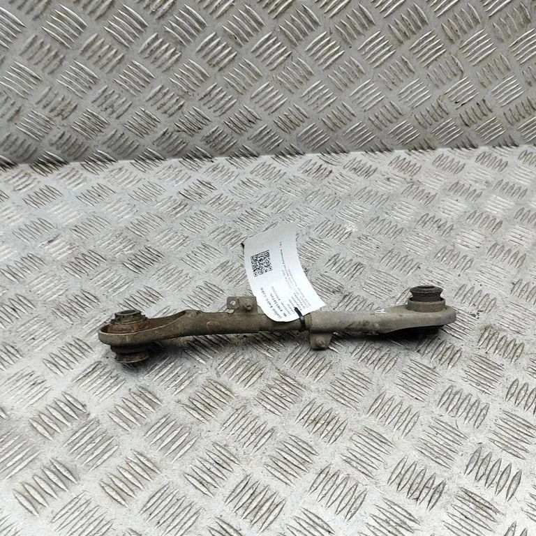 Aizmugurējā svira (dakša) 9810075280