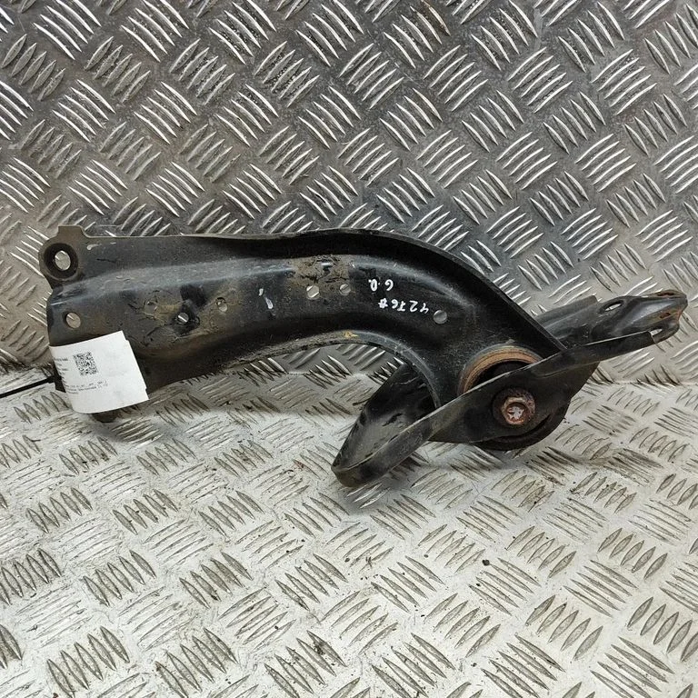 Aizmugurējā svira (dakša) 4876033180