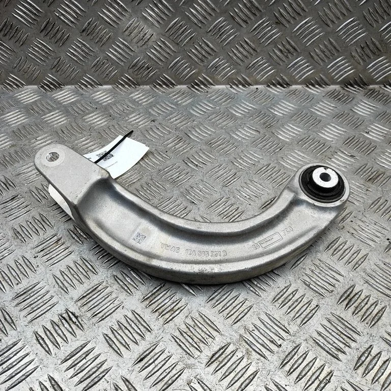 Aizmugurējā svira (dakša) 1EA505351B
