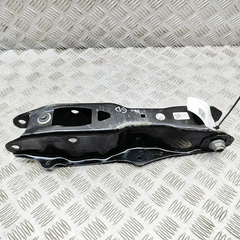 Rear upper control arm/wishbone 6878031