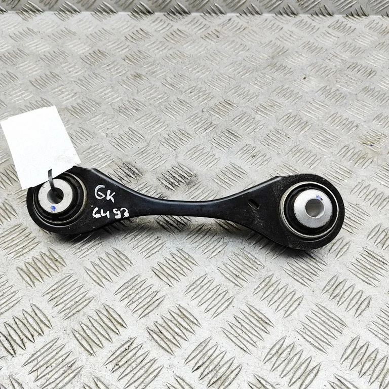 Rear upper control arm/wishbone 6871005