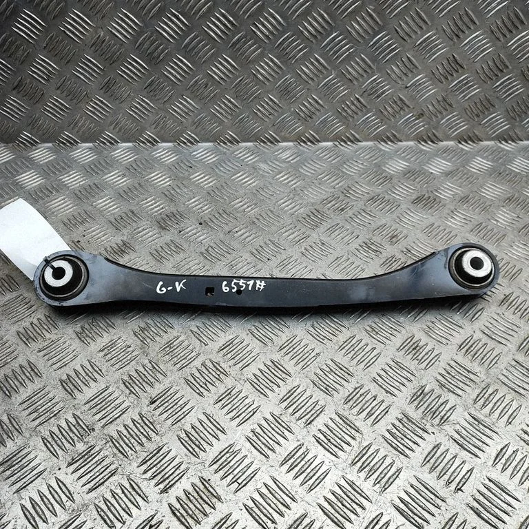 Rear upper control arm/wishbone 6890431