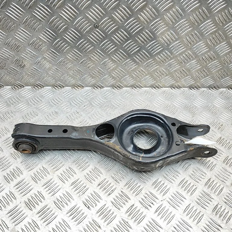 Rear upper control arm/wishbone SC2E2914060A