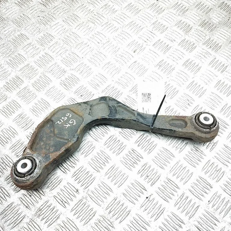 Aizmugurējā svira (dakša) 31360865
