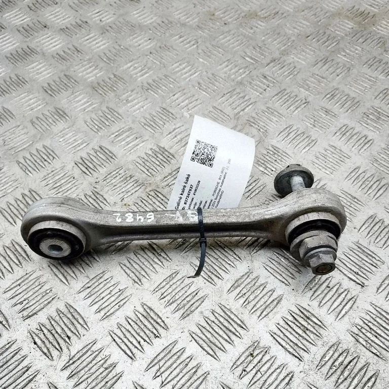 Tagumine ülemine õõtshoob 9P1501531A