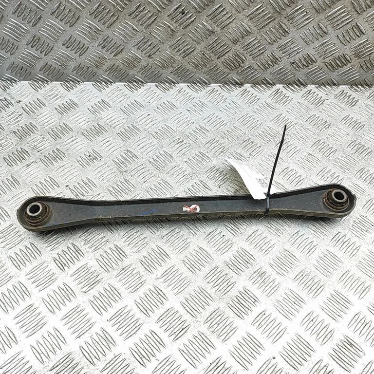 Aizmugurējā svira (dakša) 9810083680