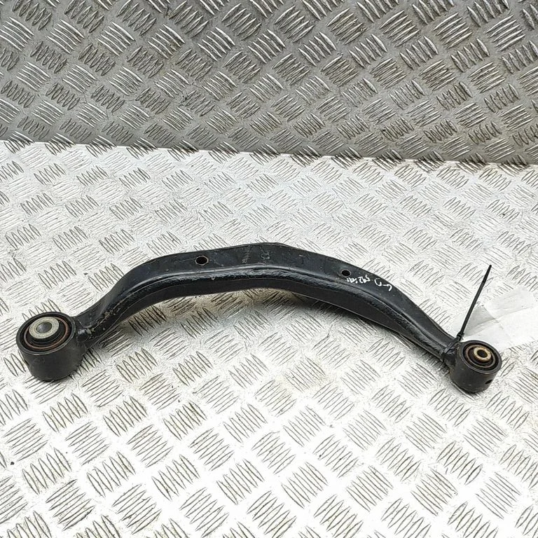 Rear upper control arm/wishbone 4879048010