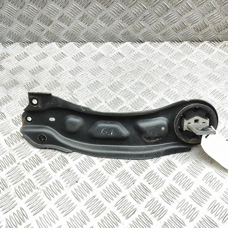 Aizmugurējā svira (dakša) A2463500406